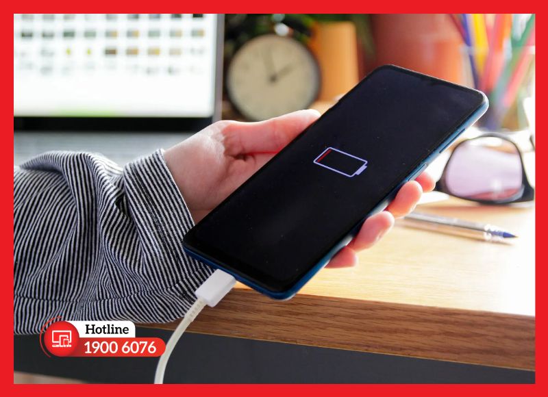 Dấu hiệu pin iPhone bị chai, cần thay sớm