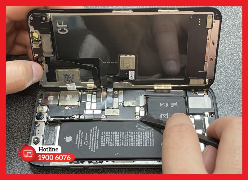 Sau khi thay pin, độ kín của iPhone không còn như ban đầu